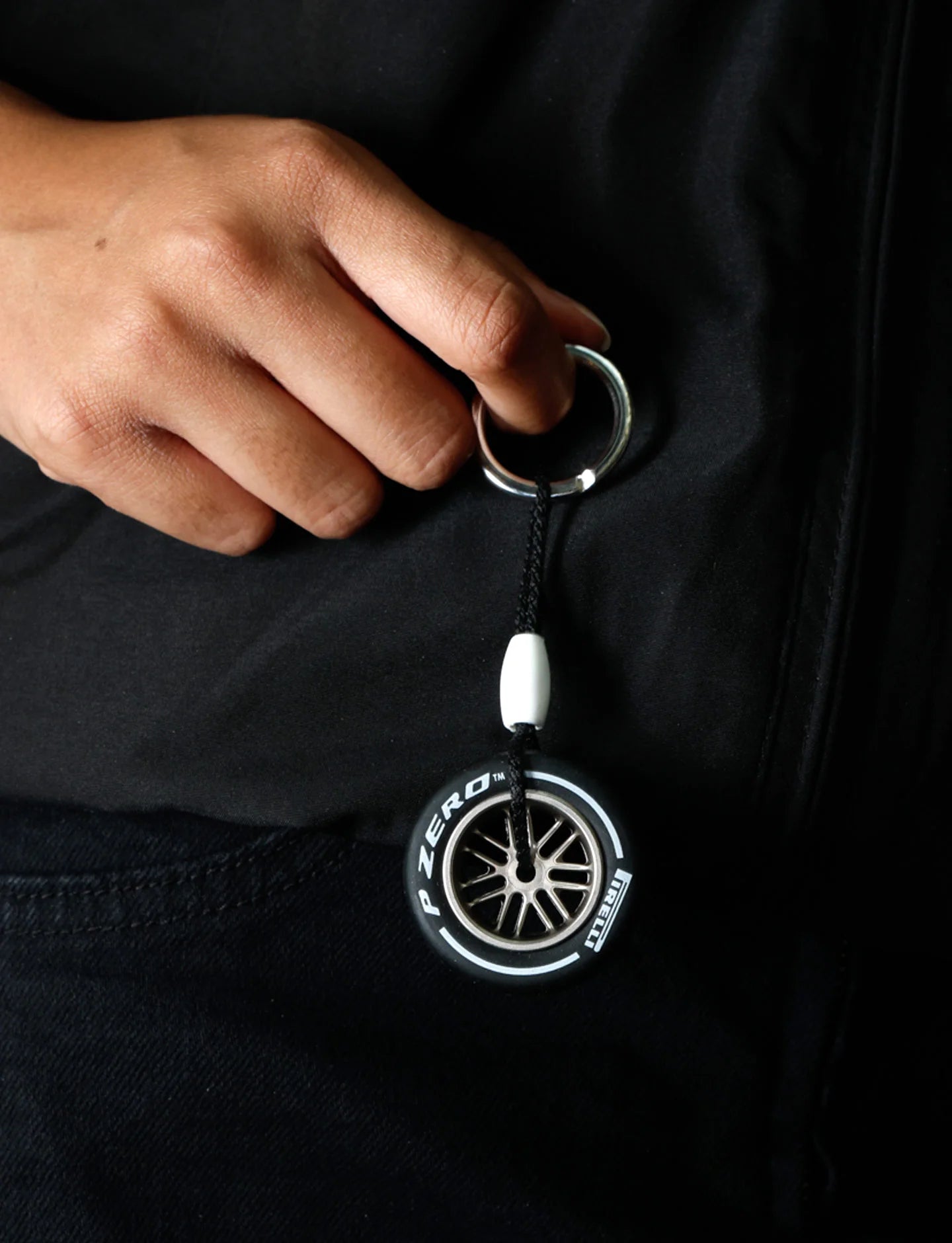 Pirelli Medium Tire Keychain White