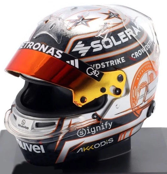 1:5th Mercedes AMG Petronas F1 Kimi Antonelli British 2025 Mini Helmet //speedgear.com/cdn/shop/files/AH5904.webp?v=1768849230