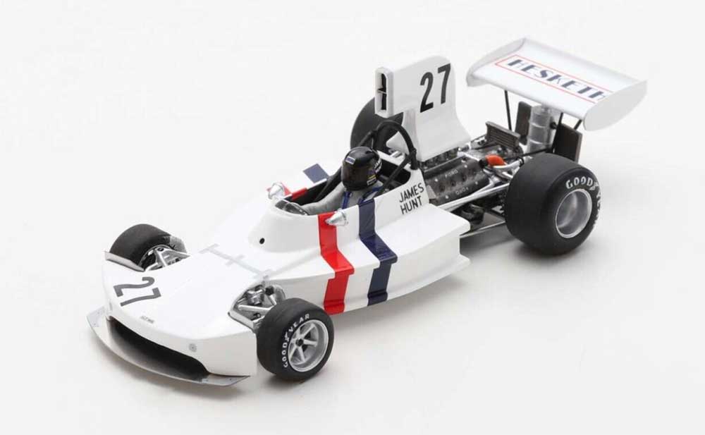 Team & Brand > March //speedgear.com/cdn/shop/files/DS2881.jpg?v=1743694855