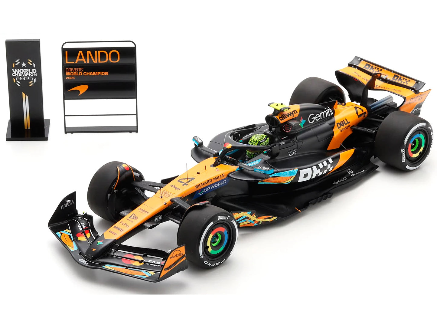 1:18th McLaren MCL39 Lando Norris Abu Dhabi W/Pitboard World Champion 2025