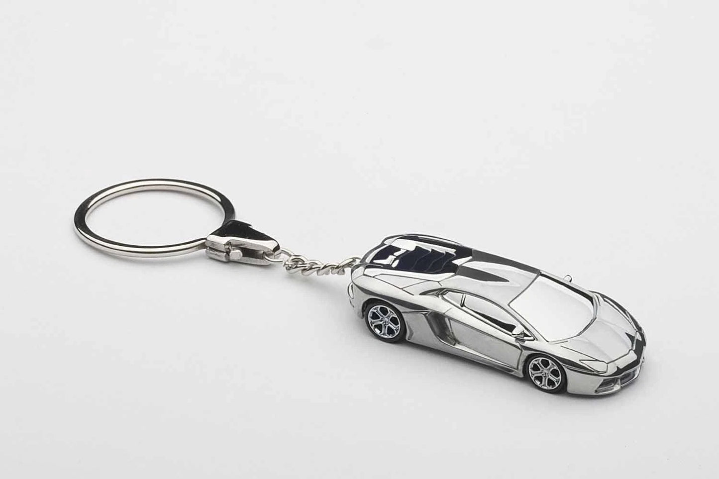 Lamborghini Aventador LP700-4 Keychain Chrome
